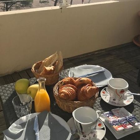 Le Marina B Hotell La Ciotat Eksteriør bilde